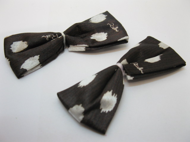 195Pcs Black Bowknot Bow Tie Applique Embellishments 7x3cm - Click Image to Close